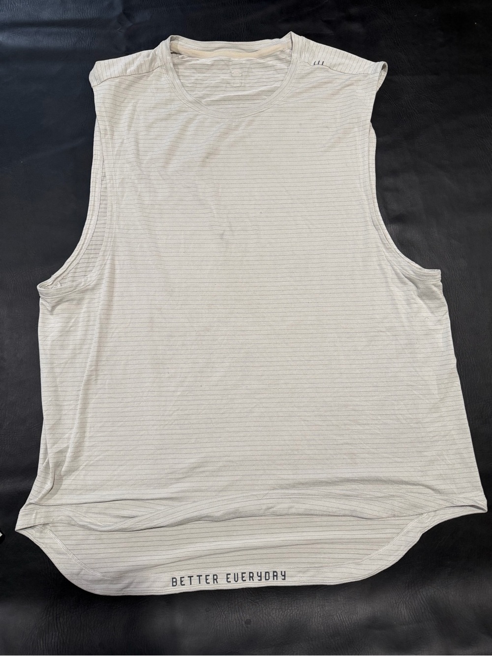 Lululemon White license to train Sleeveless Muscle Tank -Stripe
